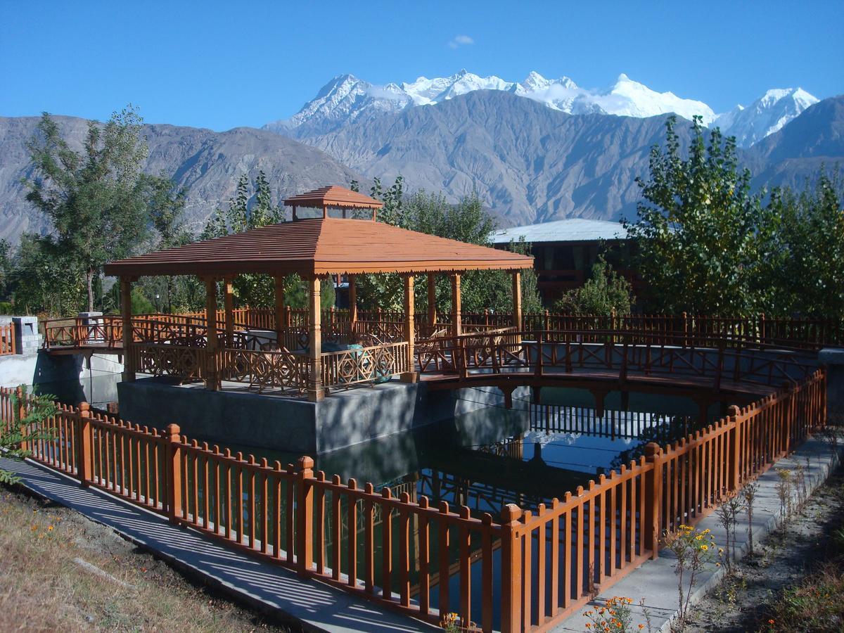 Gilgit Serena Hotel Esterno foto