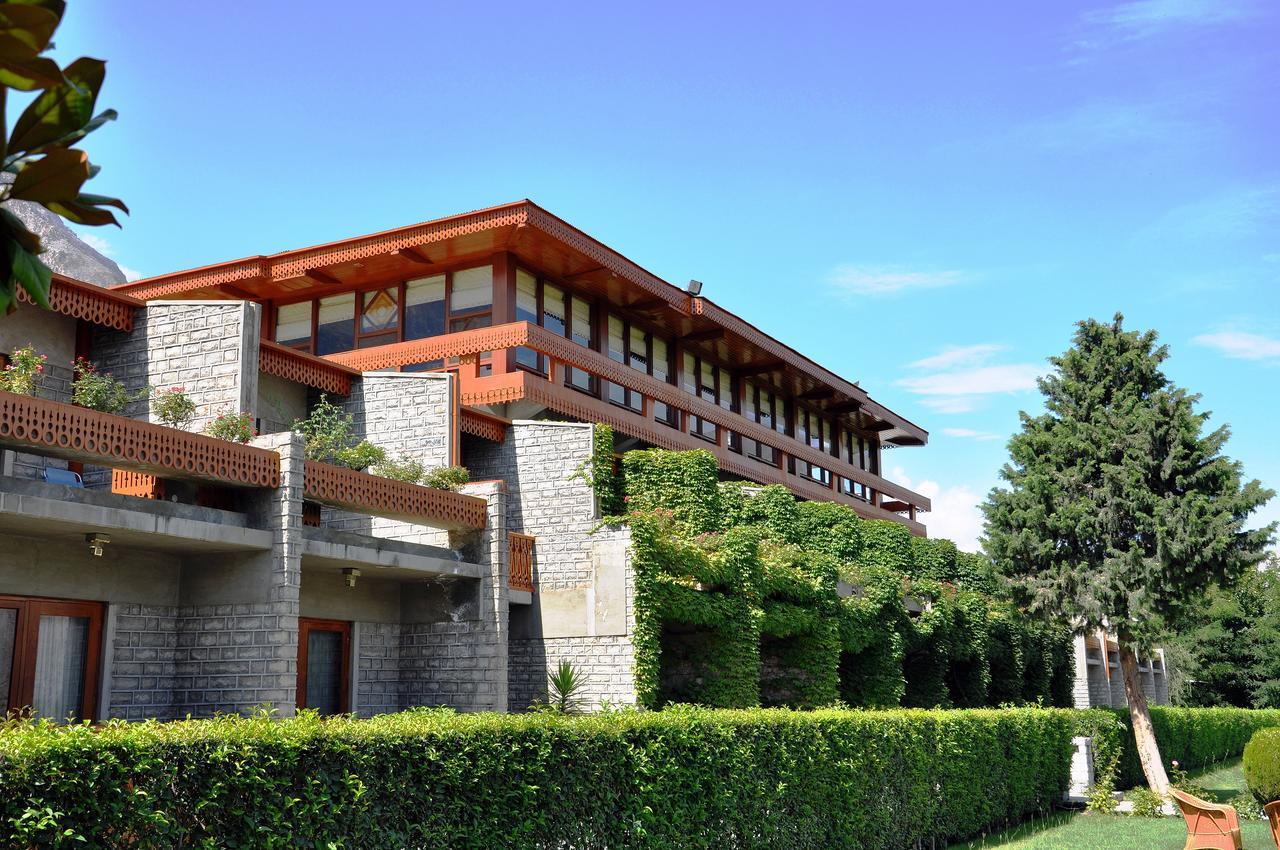 Gilgit Serena Hotel Esterno foto