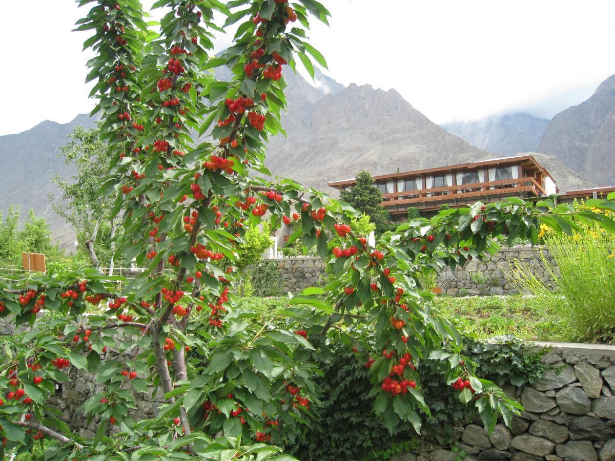 Gilgit Serena Hotel Esterno foto