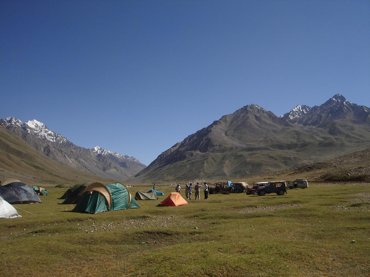 Gilgit Serena Hotel Esterno foto