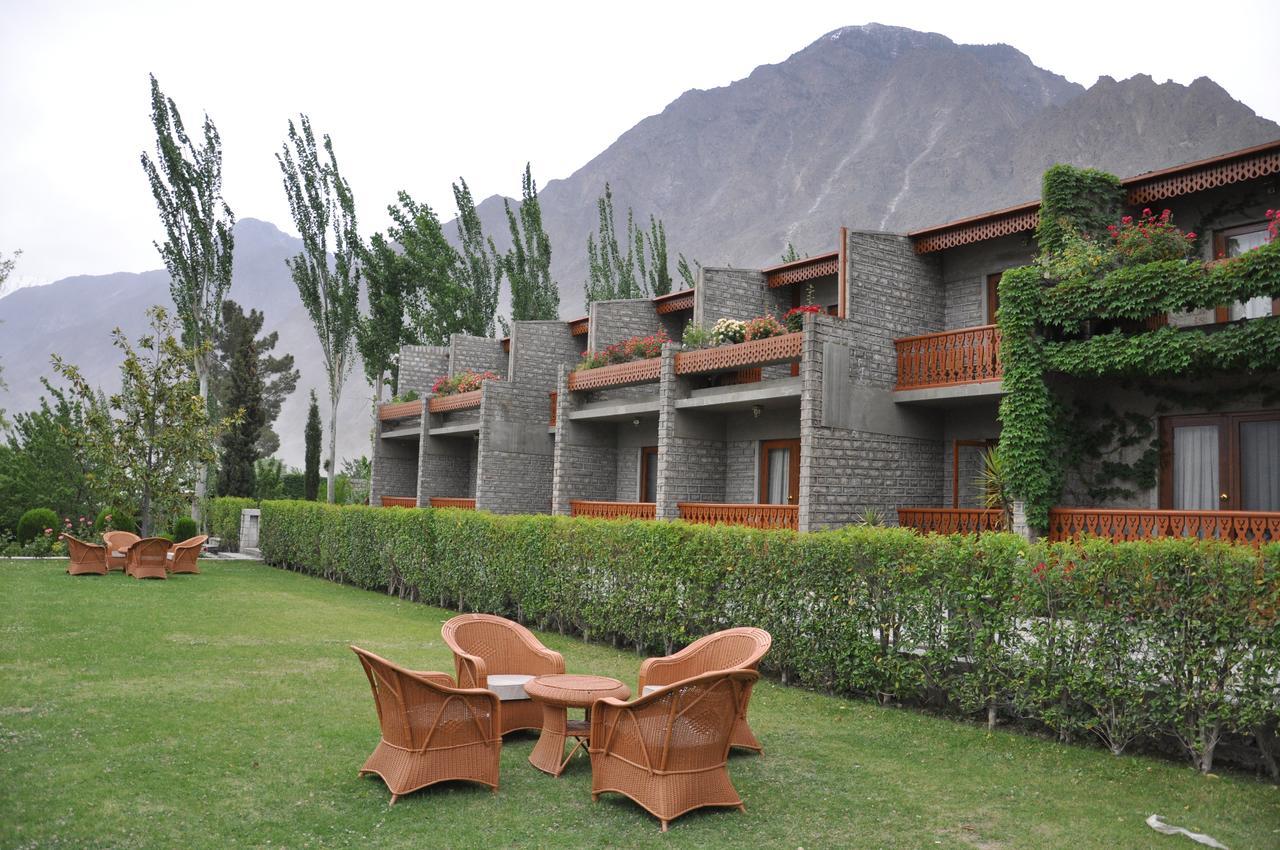 Gilgit Serena Hotel Esterno foto