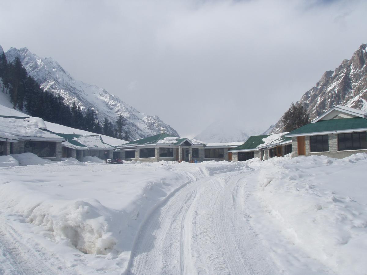 Gilgit Serena Hotel Esterno foto