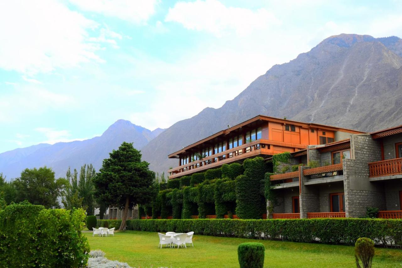 Gilgit Serena Hotel Esterno foto