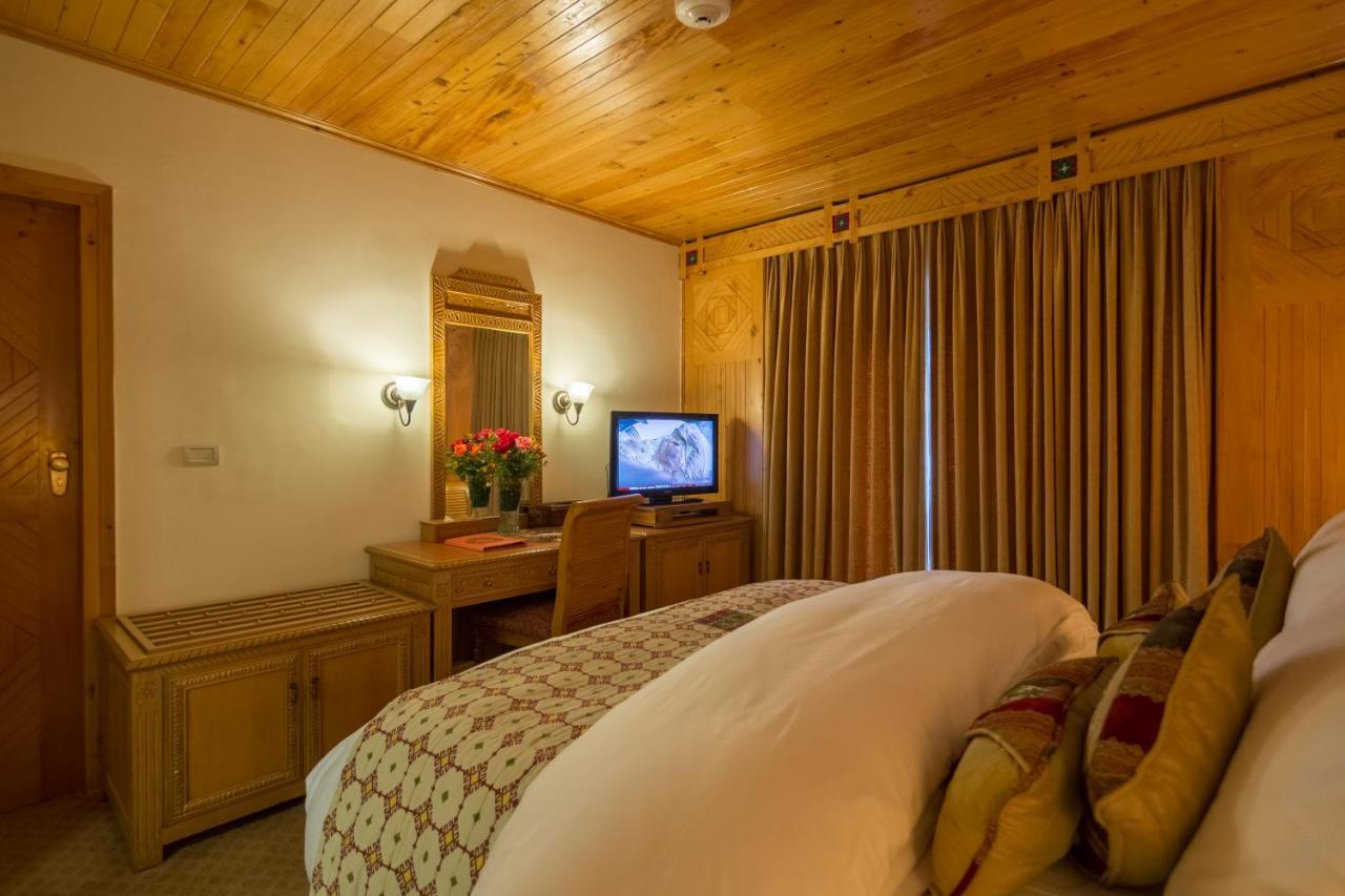Gilgit Serena Hotel Esterno foto